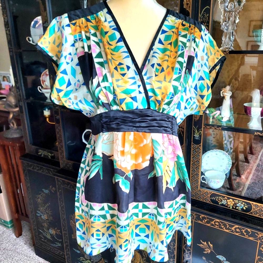 100% Silk Kimono Style Tunic Size S